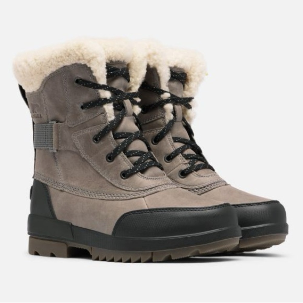 NWOT Sorel Tivoli IV Parc Boots - Genuine Shearling - Waterproof - Size 7.5